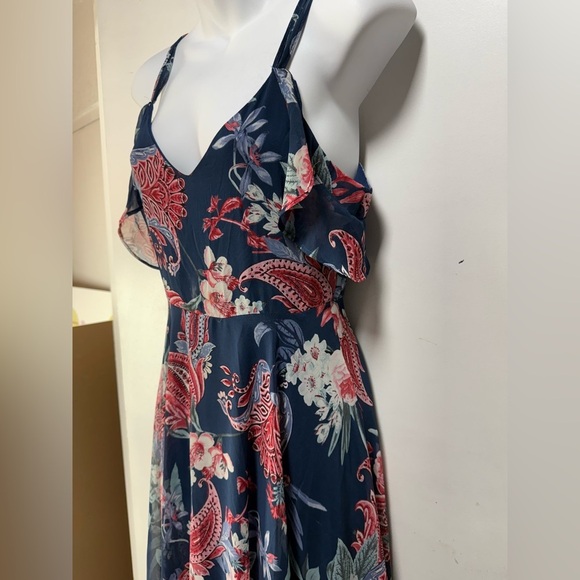 Lulus Floral Navy Maxi Dress - Picture 5 of 11